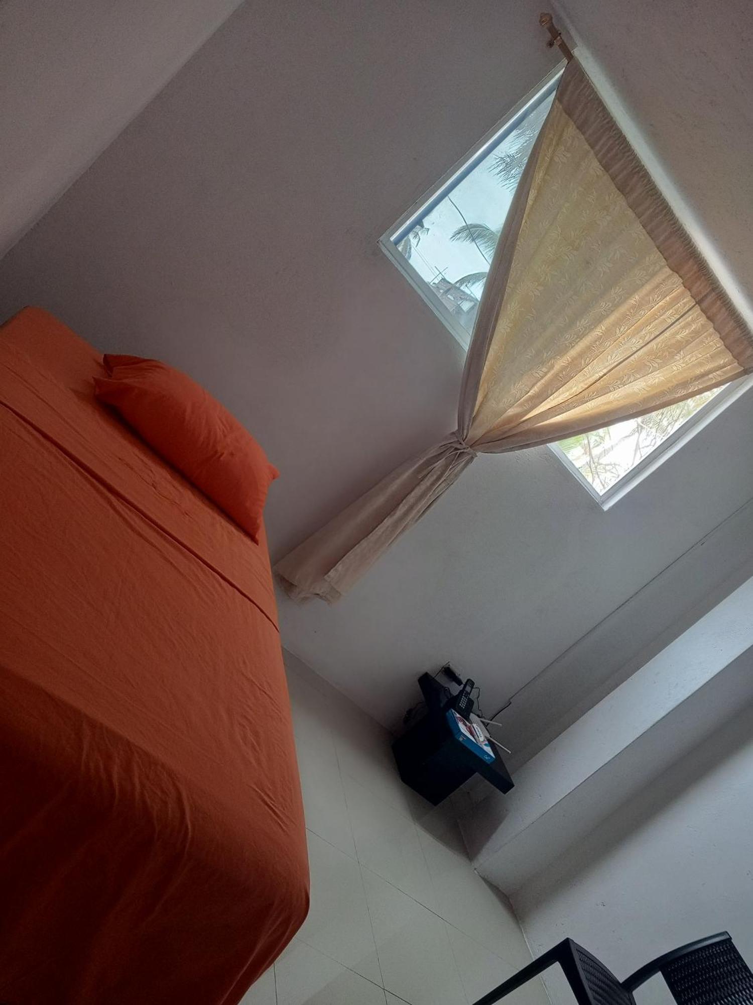 Pelican Tours Apartment ปูแอร์โต บาเกริโซ โมเรโน ภายนอก รูปภาพ